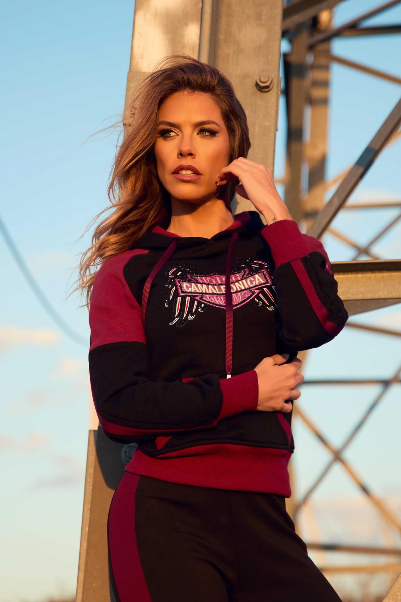 Sudadera Denali Camaleónica By Capriche Madreselva Moda